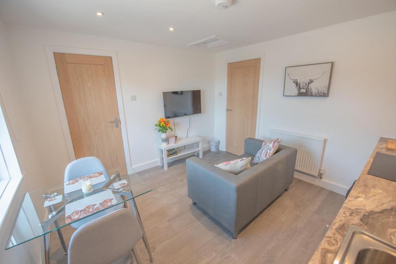 Modern Apartment In Town Centre Скиптон Экстерьер фото